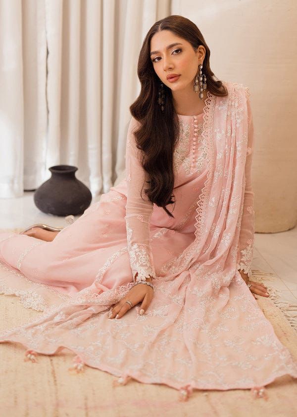 Brand :*AZURE*
FABRIC
(SHIRT)………….ORGANZA
(DUPATTA)……. ORGANZA
(TROUSER………MALAI