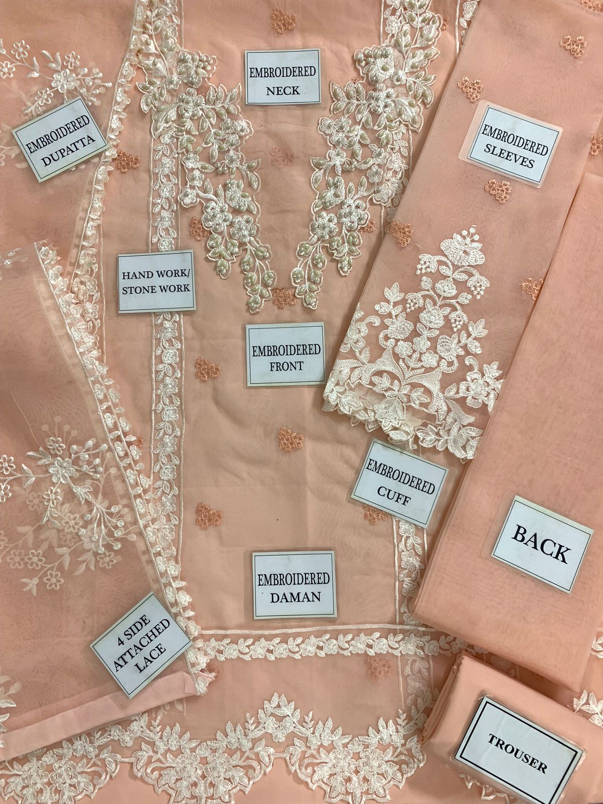 Brand :*AZURE*
FABRIC
(SHIRT)………….ORGANZA
(DUPATTA)……. ORGANZA
(TROUSER………MALAI