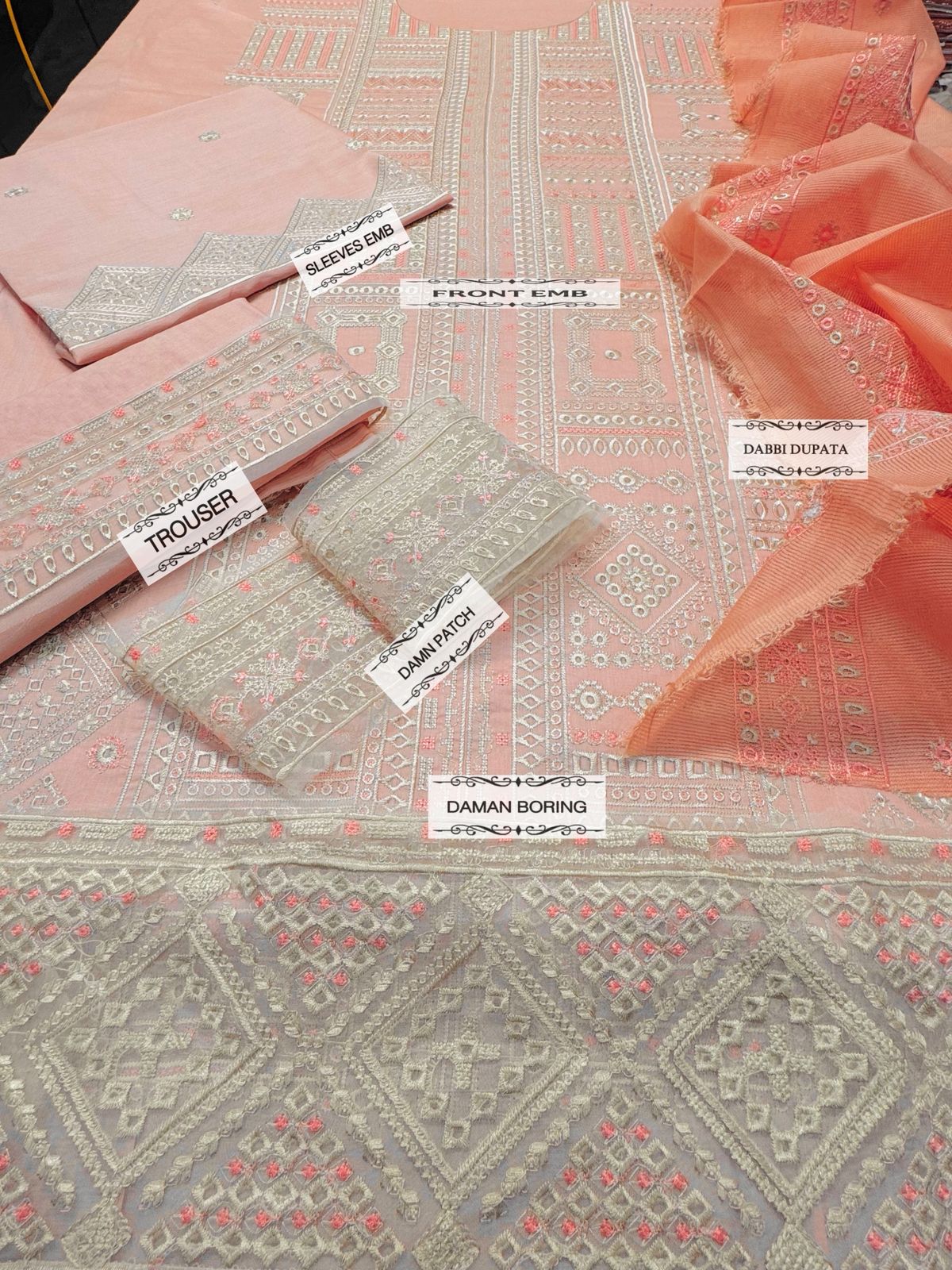 *_🌻SUMMER COLLECTION 🌻_*
*ALHAMDULILAH*
*JAZMINE* 3pc Summer Casual Collection
Code:2046