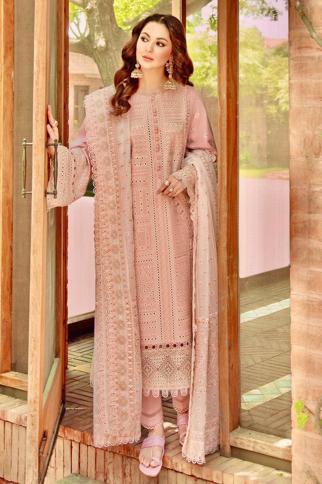 *_🌻SUMMER COLLECTION 🌻_*
*ALHAMDULILAH*
*JAZMINE* 3pc Summer Casual Collection
Code:2046